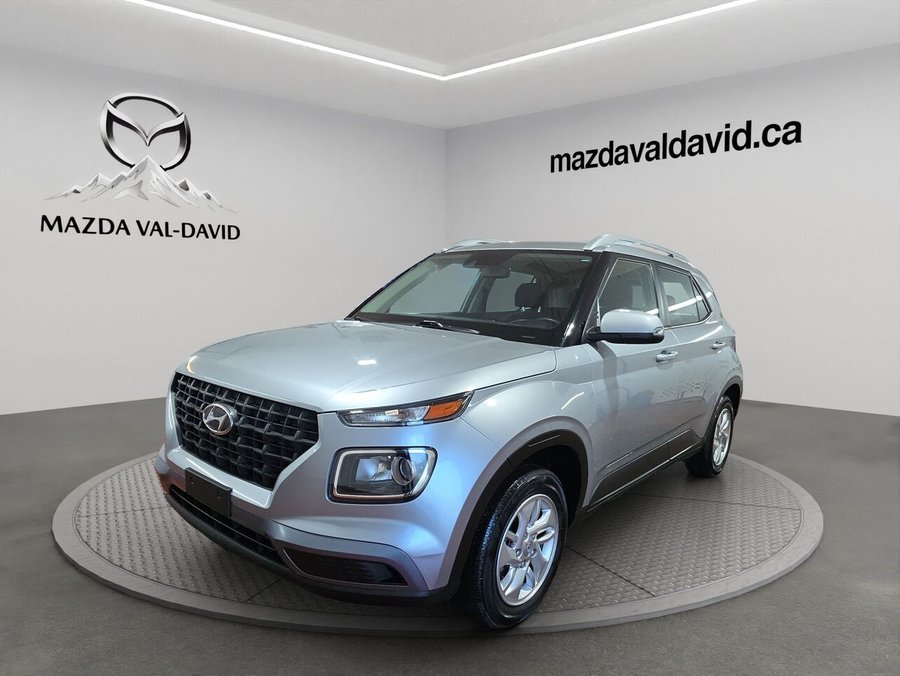 2021 Hyundai Venue Preferred IVT, volant chauffant, commande audio au volant, Apple Carplay Silver
