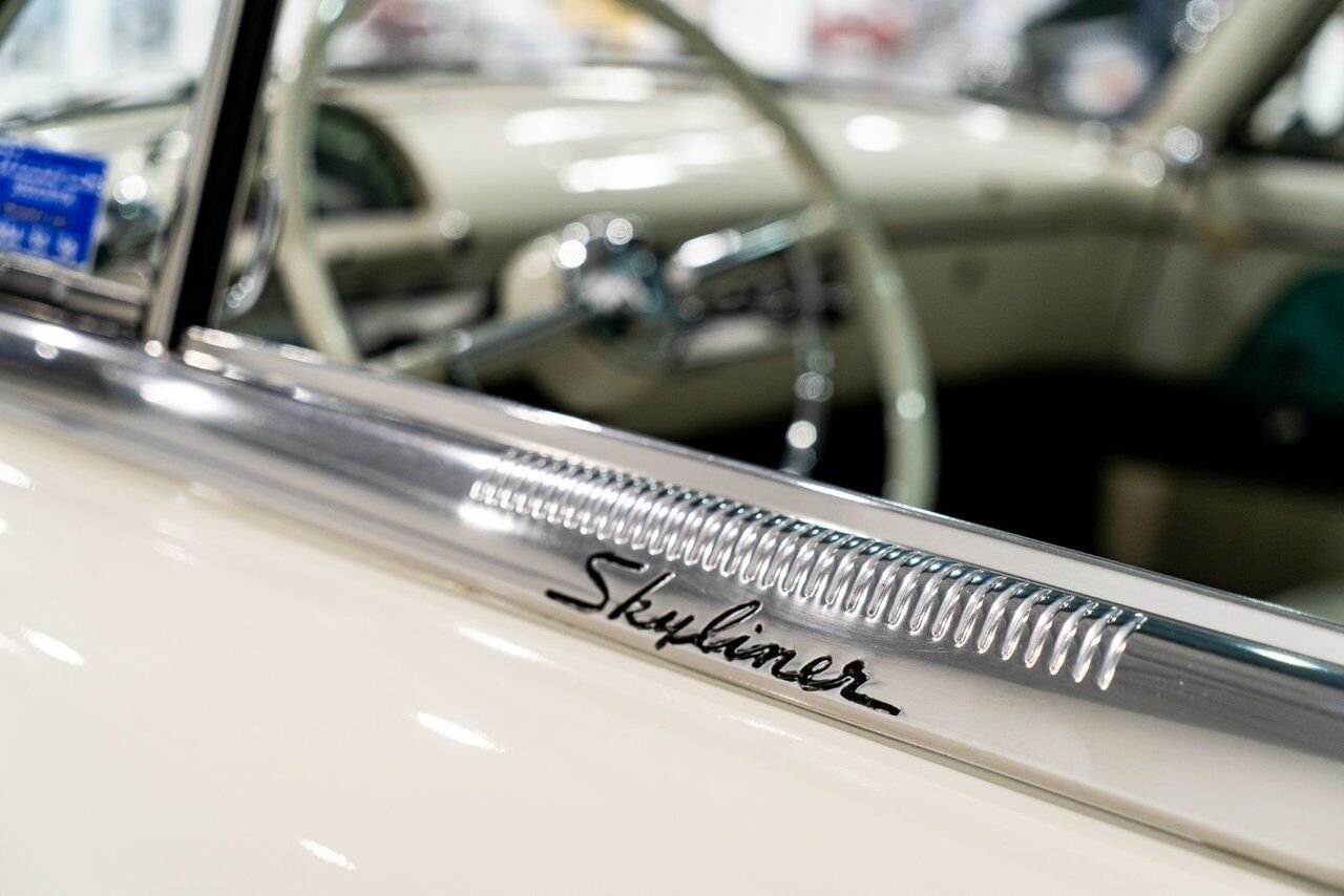 1954 Ford Crestline Skyliner rare glass top long term ownership White Montreal - photo #46