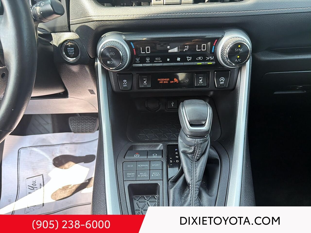 2022 Toyota RAV4 XLE PREMIUM AWD / HEATED SEATS / MOONROOF / LEATHER SURFACE / CARPLAY AND ANDROID AUTO Silver Sky Metallic Mississauga - photo #16