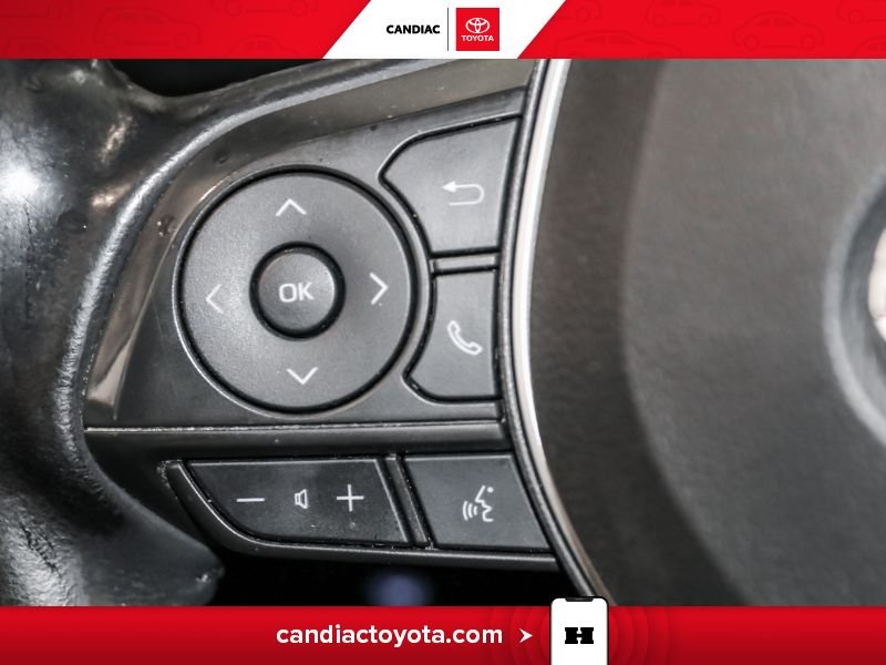 2022 Toyota Corolla Red Saint-Eustache - photo #21
