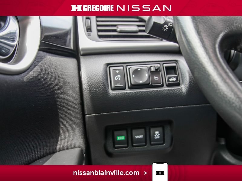 Nissan Sentra 2017 Gris Laval - photo #21