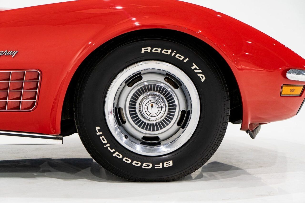 Chevrolet Corvette *PRIX EN USD* Matching# LT1 350/330HP 1971 Rouge Montréal - photo #45