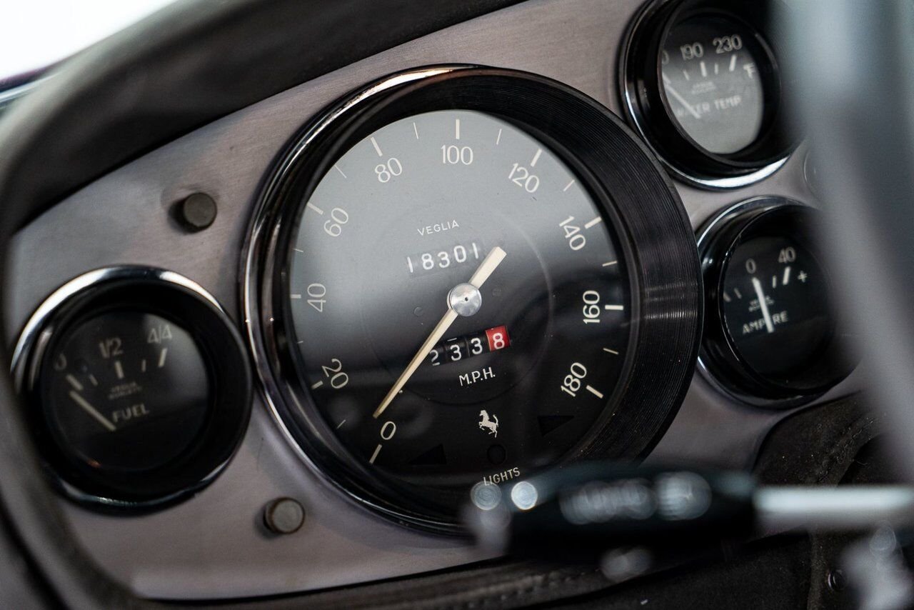 1973 Ferrari 365 GTB4 Daytona 18,301 miles With Orig Books/Tools/ Carbs / Filter Box Red Montreal - photo #75