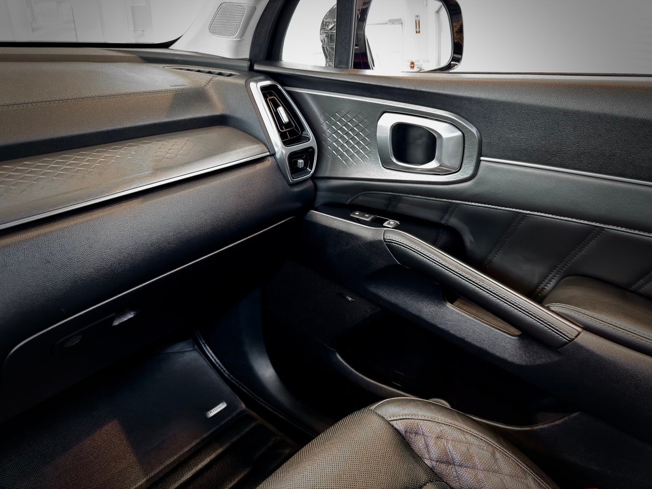 2021 Kia Sorento Black Notre-Dame-des-Prairies - photo #23