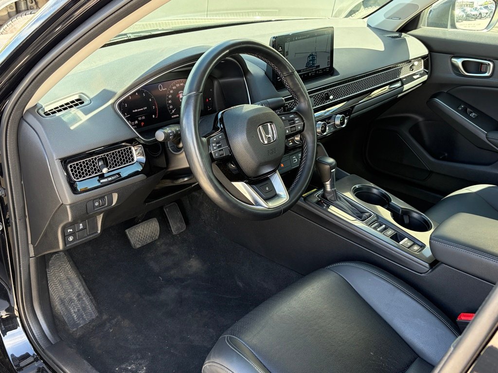 2022 Honda Civic Sedan Touring Black Gatineau - photo #10
