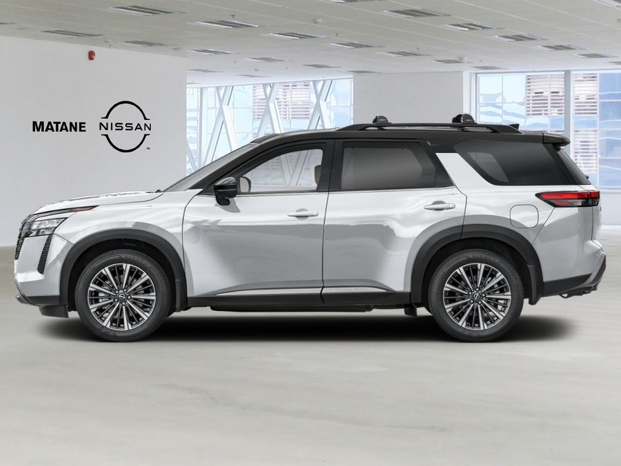 2026 NISSAN Pathfinder 2026 Everest While Pearl Tricoat/Super Black