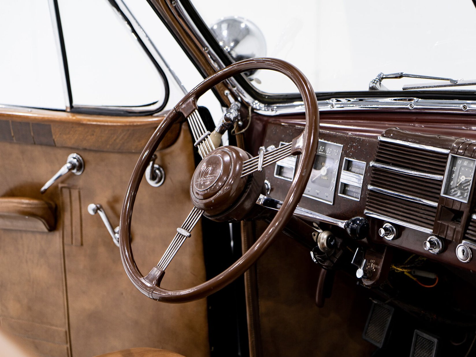 1938 Cadillac Series 90 **PRICE IN USD**1 of 13 V16 Black Montreal - photo #13
