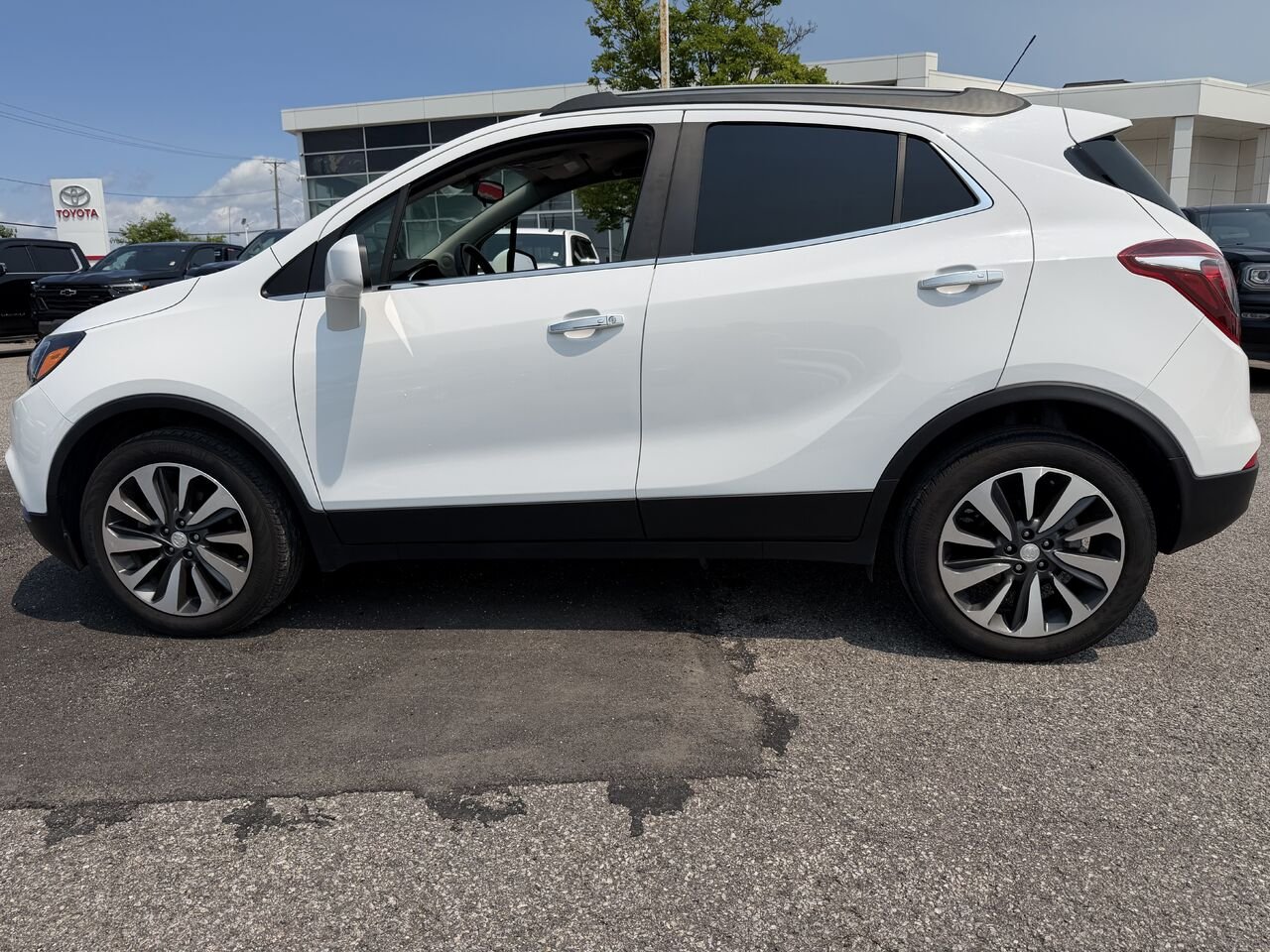 BUICK ENCORE PREFERRED Privilégiée 4 portes TA 2021 Blanc Ottawa & Gatineau - photo #7
