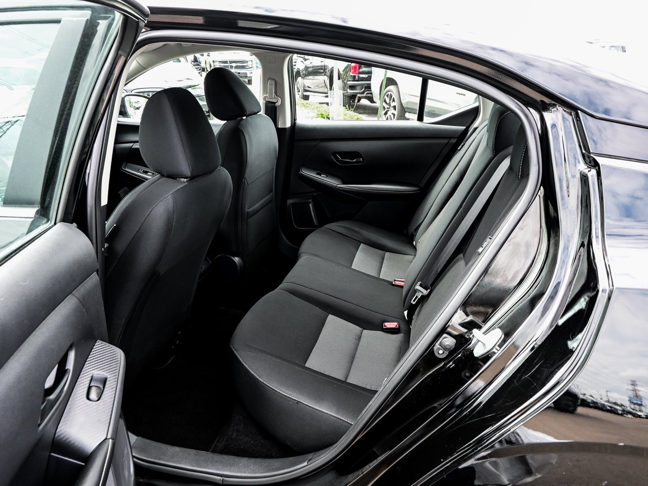 2025 Nissan Sentra SV CVT Black Sherwood Park - photo #29