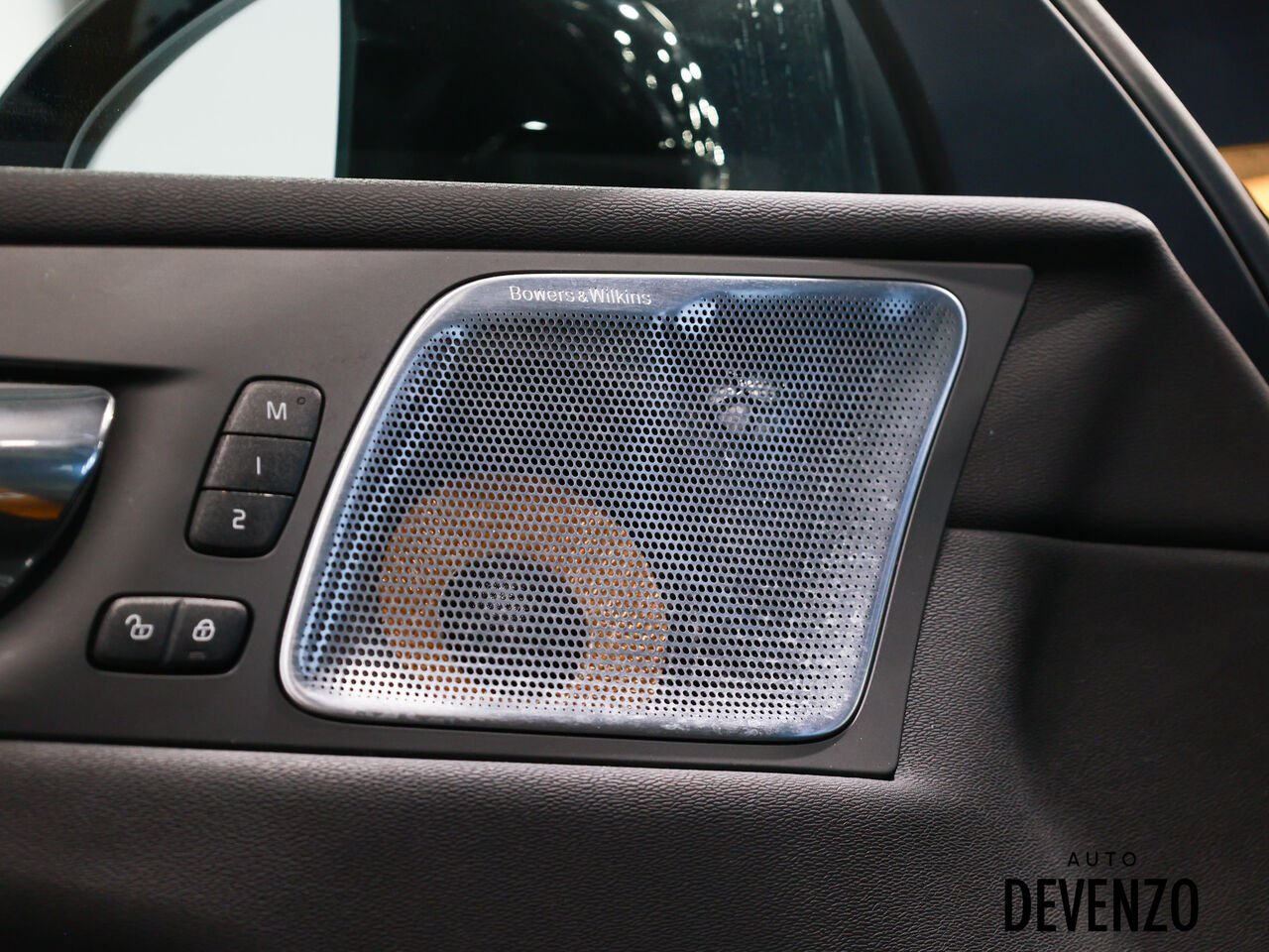 2020 Volvo XC60 Grey Saint-Eustache - photo #11