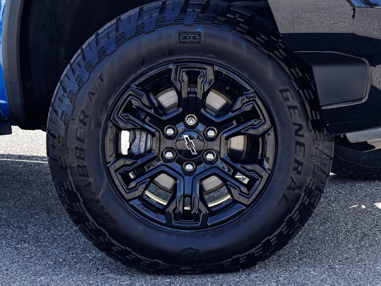 2022 Chevrolet Silverado 1500 4WD Crew Cab 147 ZR2 Blue Sherwood Park - photo #3