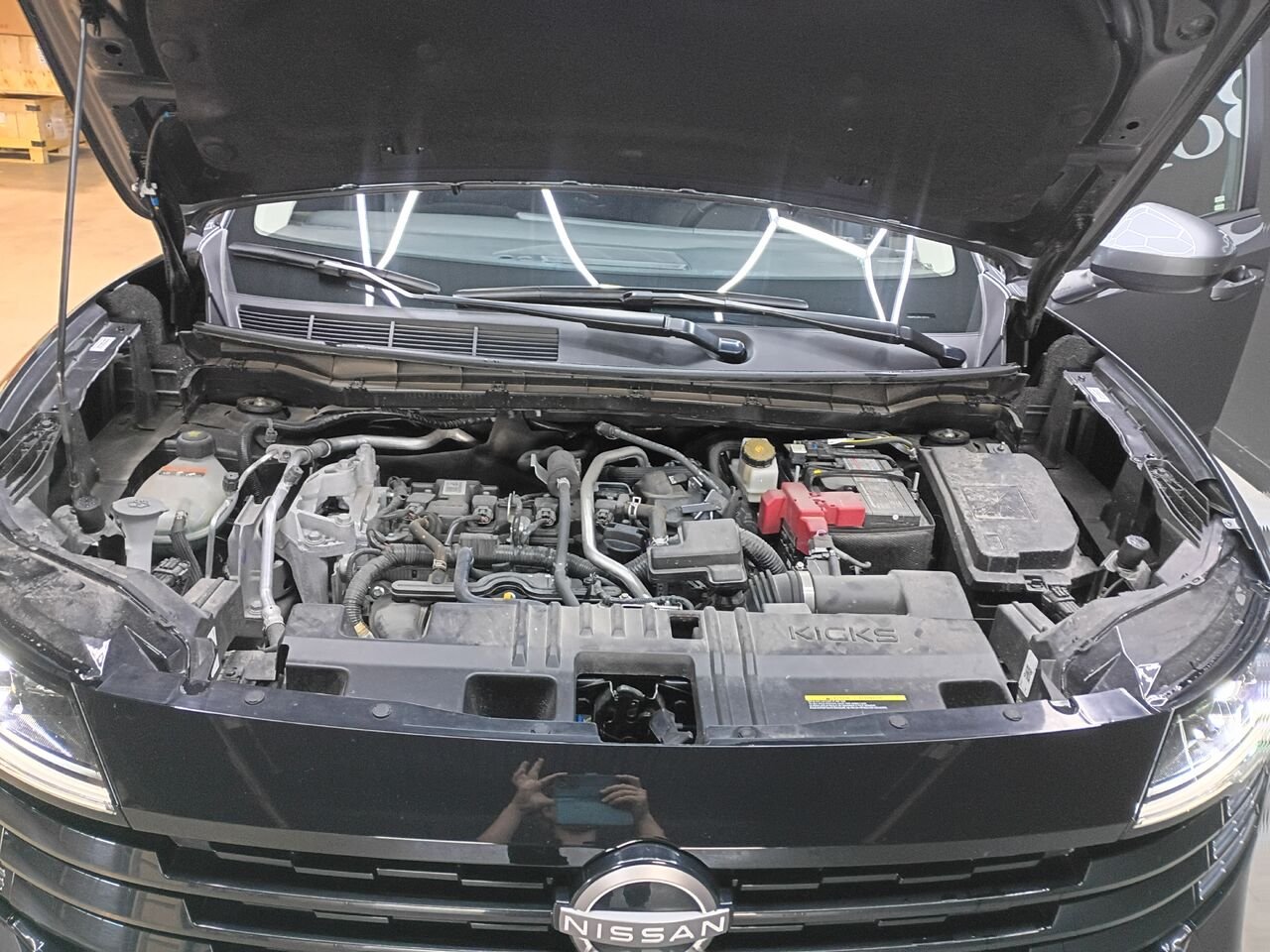 Nissan Kicks 2025 Gris Blainville - photo #28