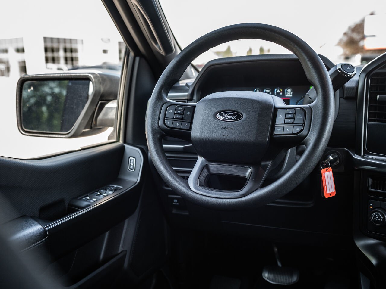 Ford F-150 2024 Gris Sainte-Julienne - photo #24