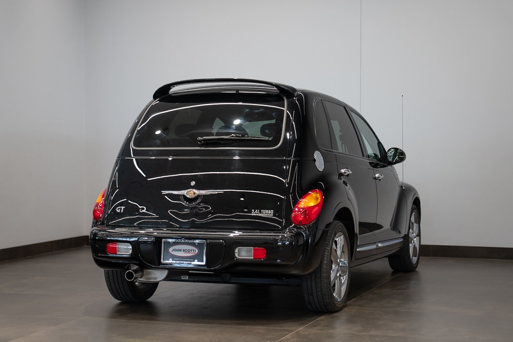 2004 Chrysler PT Cruiser Black Montreal - photo #3