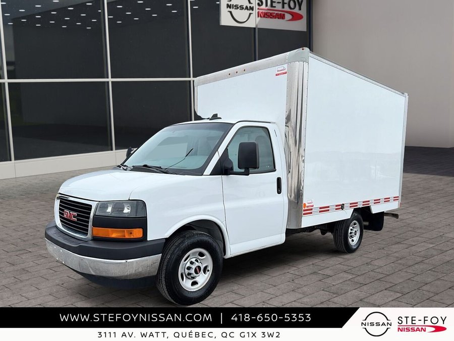 2023 GMC Fourgonnette commerciale Savana 2023 White