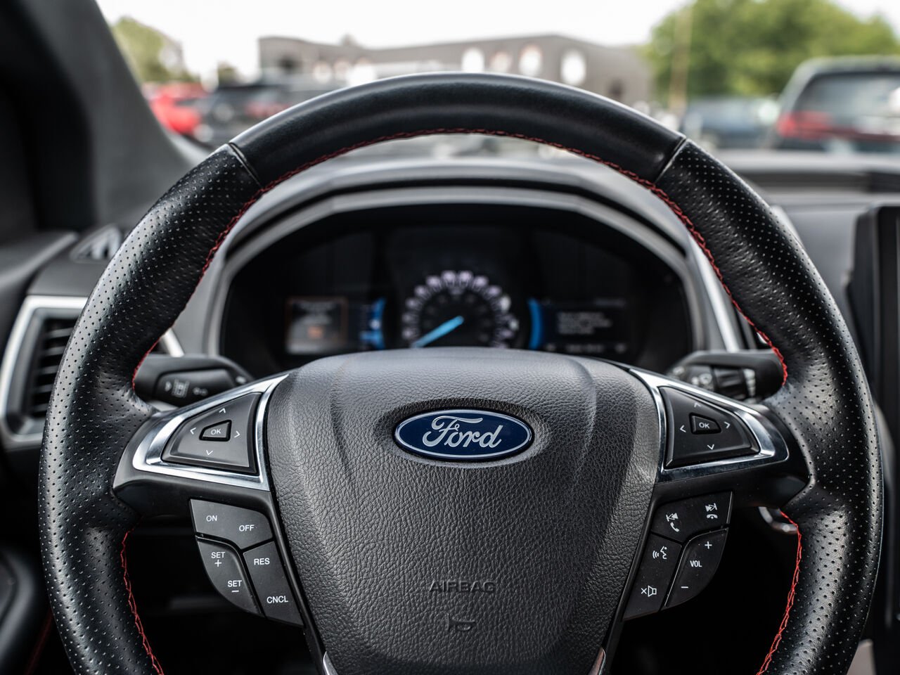 Ford Edge 2022 Blanc Sainte-Julienne - photo #15