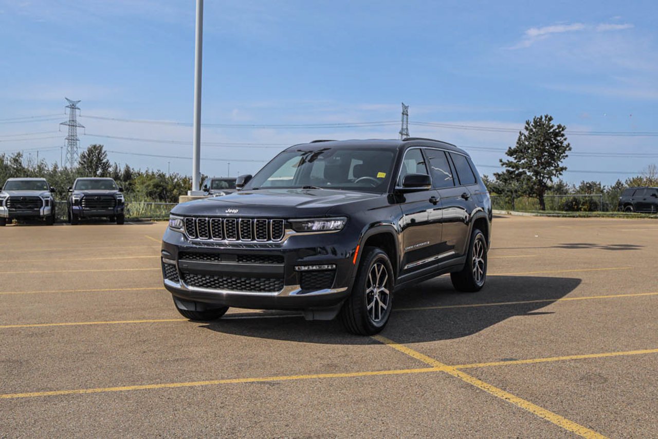 2024 Jeep Grand Cherokee L Limited 4x4 Blue Sherwood Park - photo #3