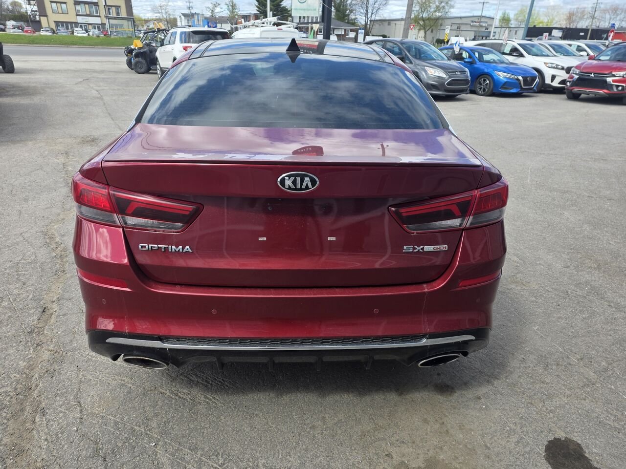 2019 Kia Optima Red  - photo #4
