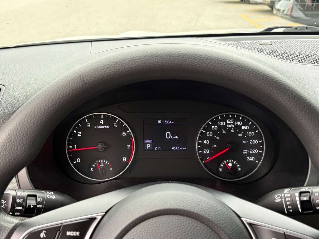 2023 Kia Seltos White Gatineau - photo #14