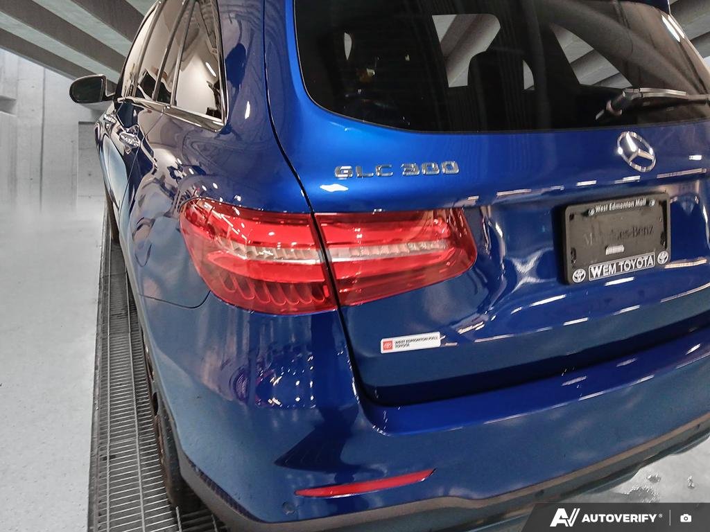 2019 Mercedes-Benz GLC 300 2601954A | GLC 300 Blue Edmonton - photo #10