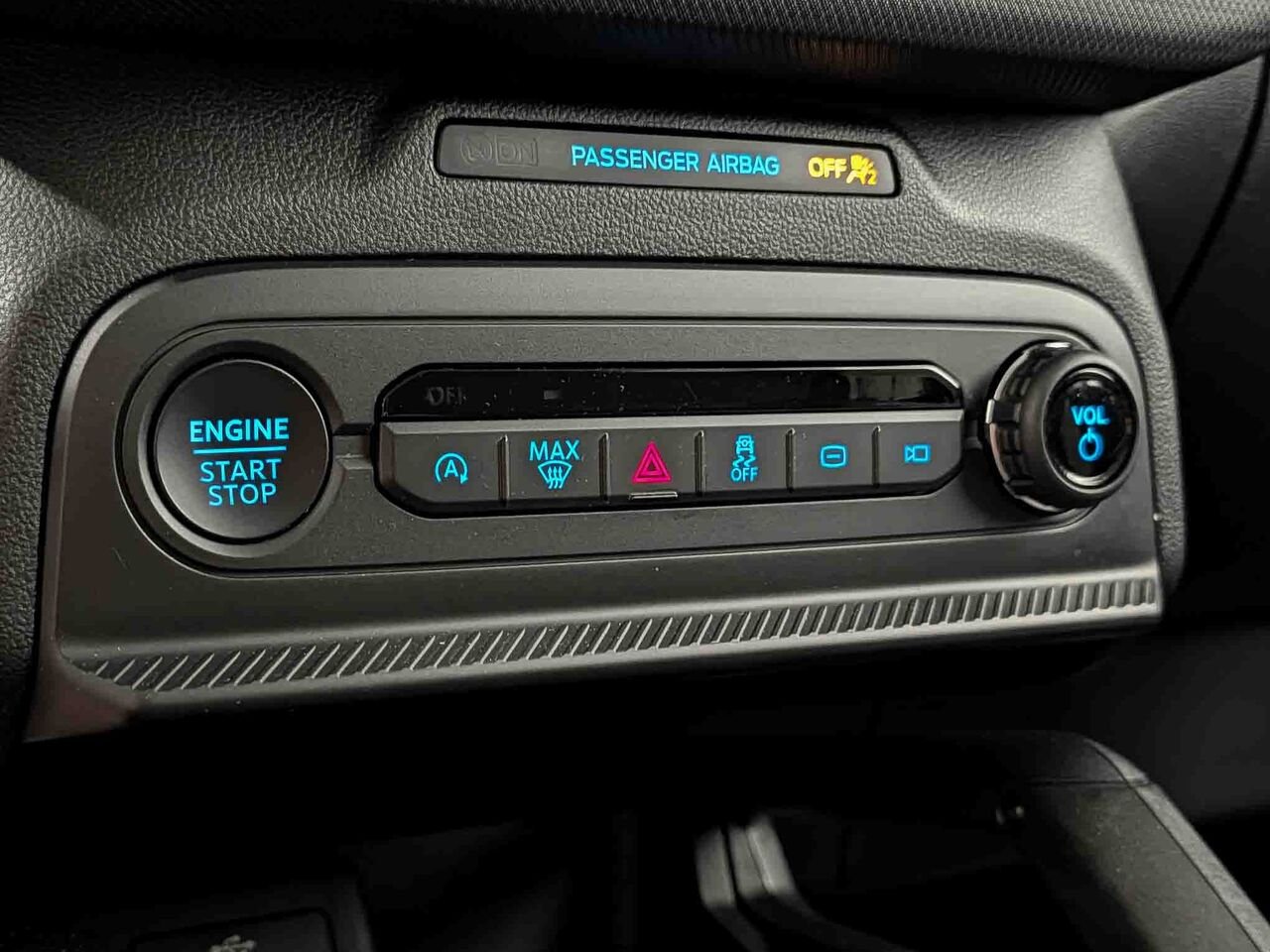 2025 Ford BRONCO SPORT Big Bend Bas Kilométrage Sièges Chauffants Blue Sherbrooke - photo #19