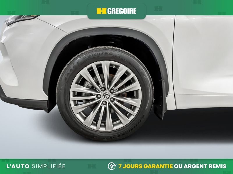 Toyota Highlander 2022 Laval - photo #11