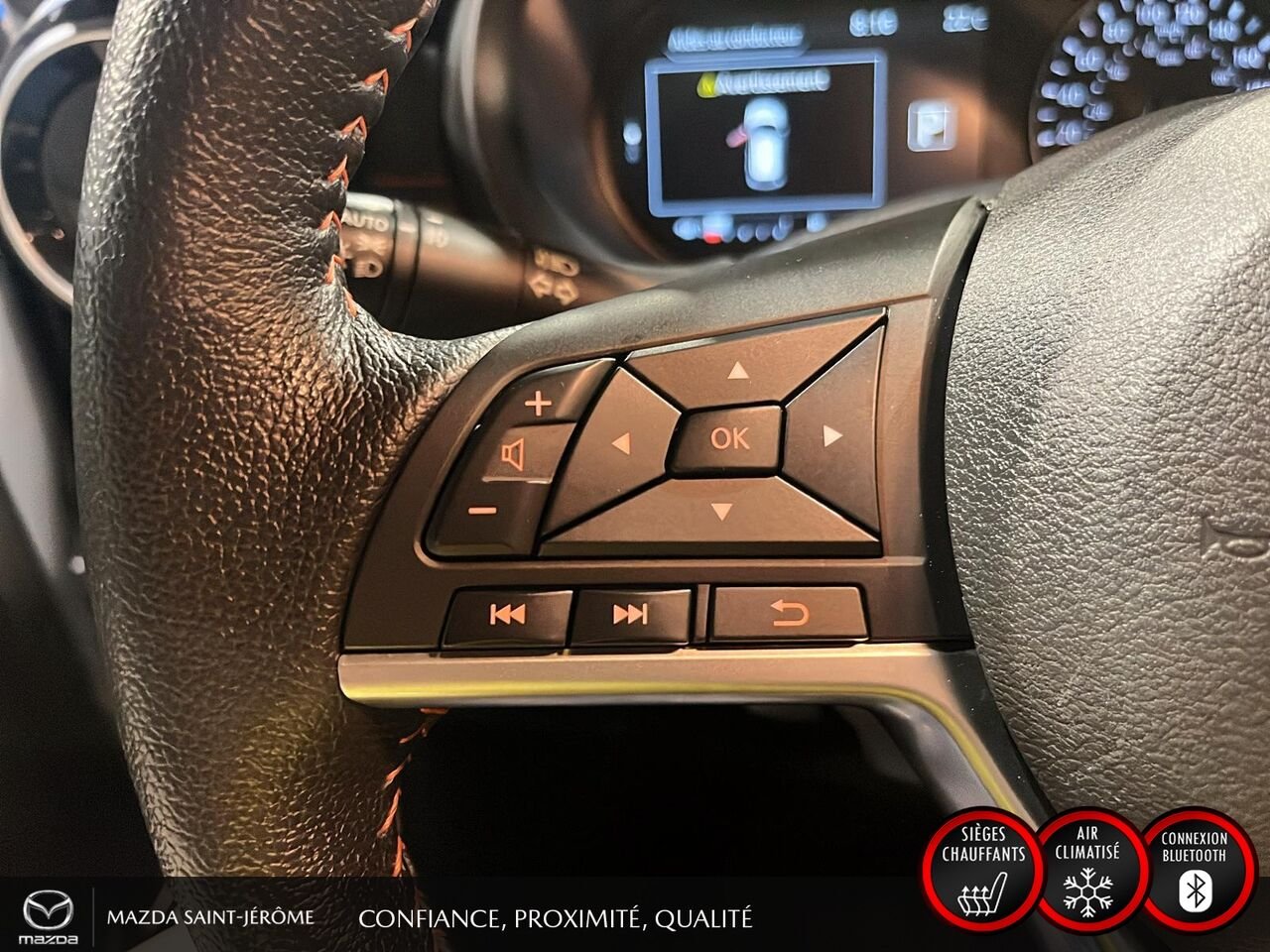 Nissan Kicks SR | DÉMARREUR À DISTANCE | AIDE AU STATIONNEMENT | MAGS NOIR 2023 Gris Saint-Jérôme - photo #14
