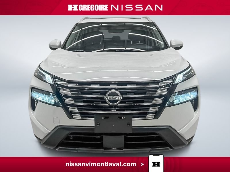Nissan Rogue 2024 Blanc Laval - photo #1