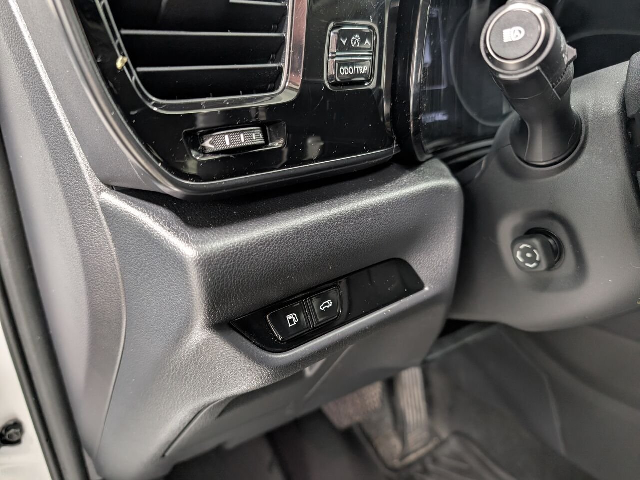 Lexus NX NX 350/SIÈGES CHAUFFANTS ET VENTILLÉS/TOIT OUVRANT/VOLANT CHAUFFANT 2022 Blanc Sherbrooke - photo #11