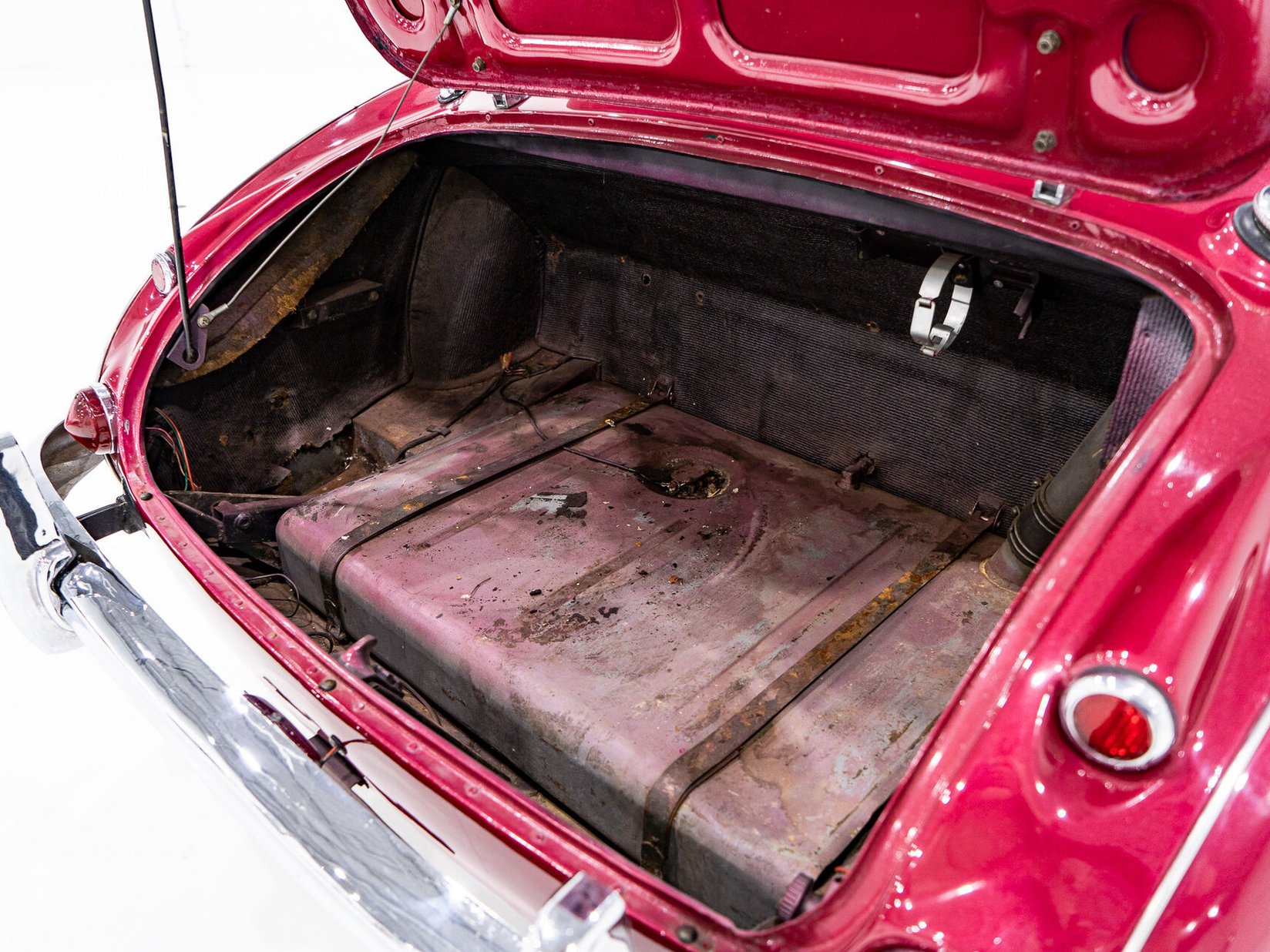 1960 Austin Healey 3000MKIII Project Car **PRIX EN USD** Red Montreal - photo #87