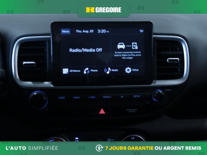 Hyundai Venue 821097 | Essential AUTO AC GR ELEC CAM RECULE BLUETOOTH 2022 Blanc Laval - photo #19