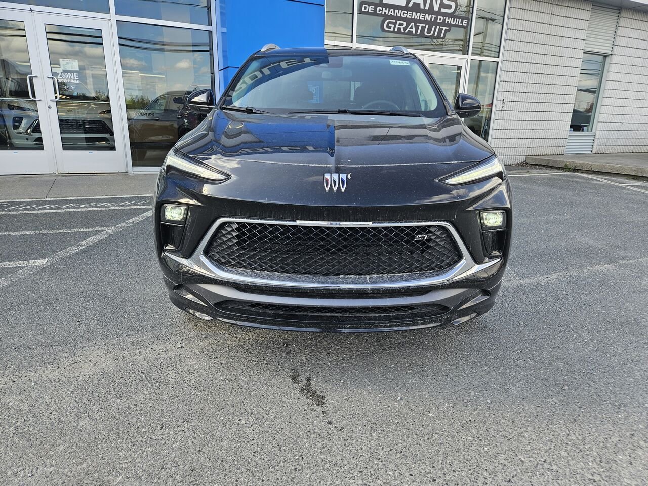 2026 Buick Encore GX Tourisme sport 4 portes TI Ebony Twilight Metallic Thetford Mines - photo #4