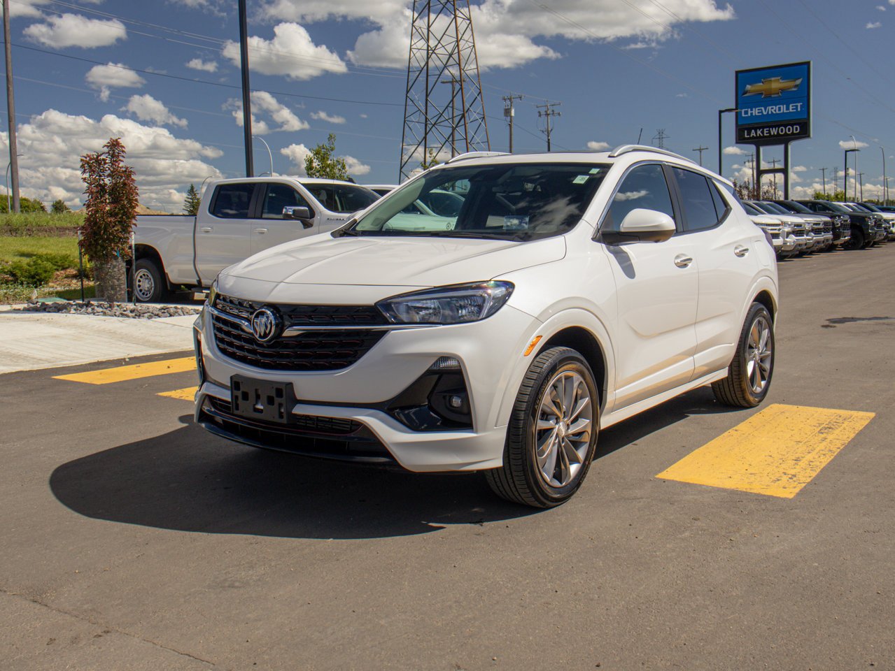 2022 Buick Encore GX AWD 4dr Select White Sherwood Park - photo #3