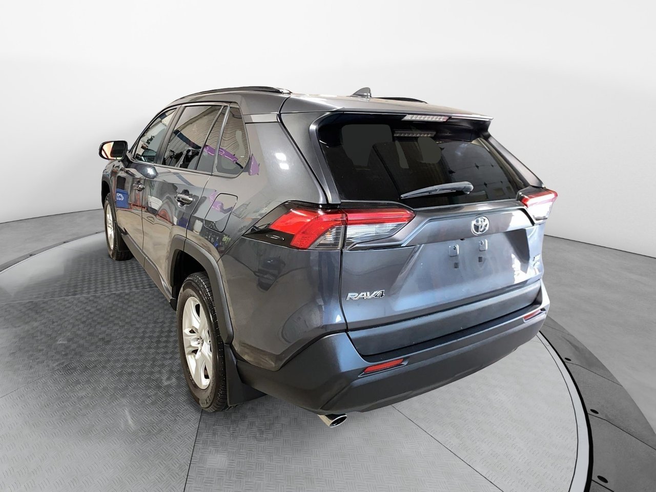 Toyota RAV4 NIV 2T3R1RFV8KW020913 2019 Gris Chicoutimi - photo #4