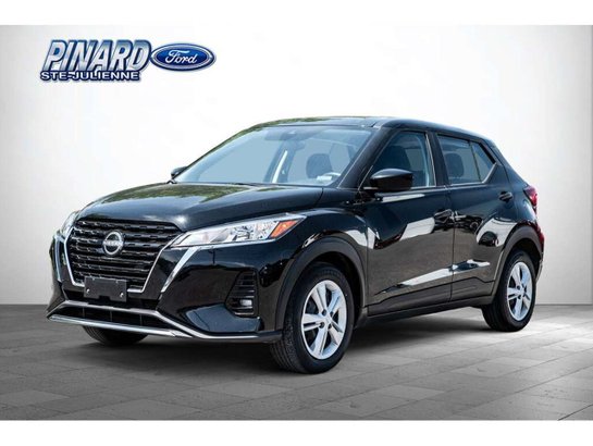 2025 Nissan Kicks Play 2025 Silver