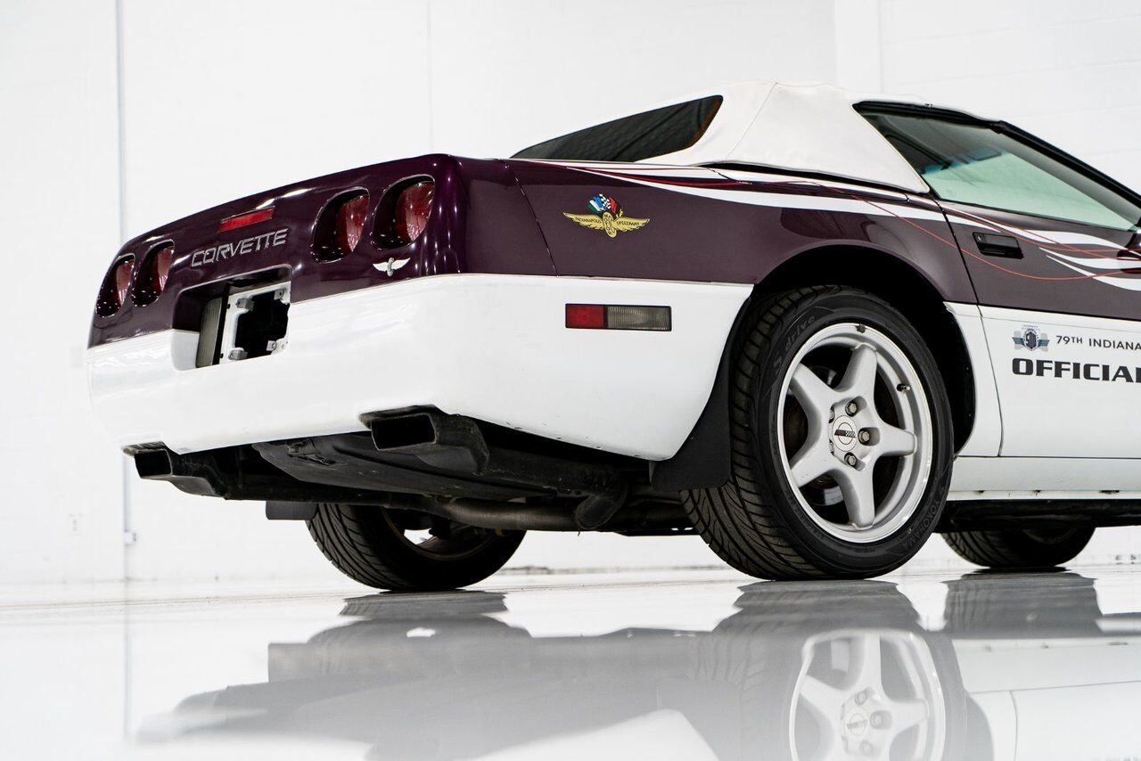 1995 Chevrolet Corvette Convertible Pace Car Pink Montreal - photo #31