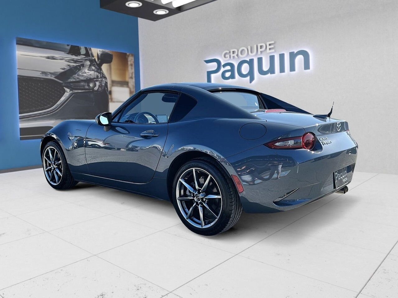 2021 Mazda MX-5 Grey Rouyn-Noranda - photo #9