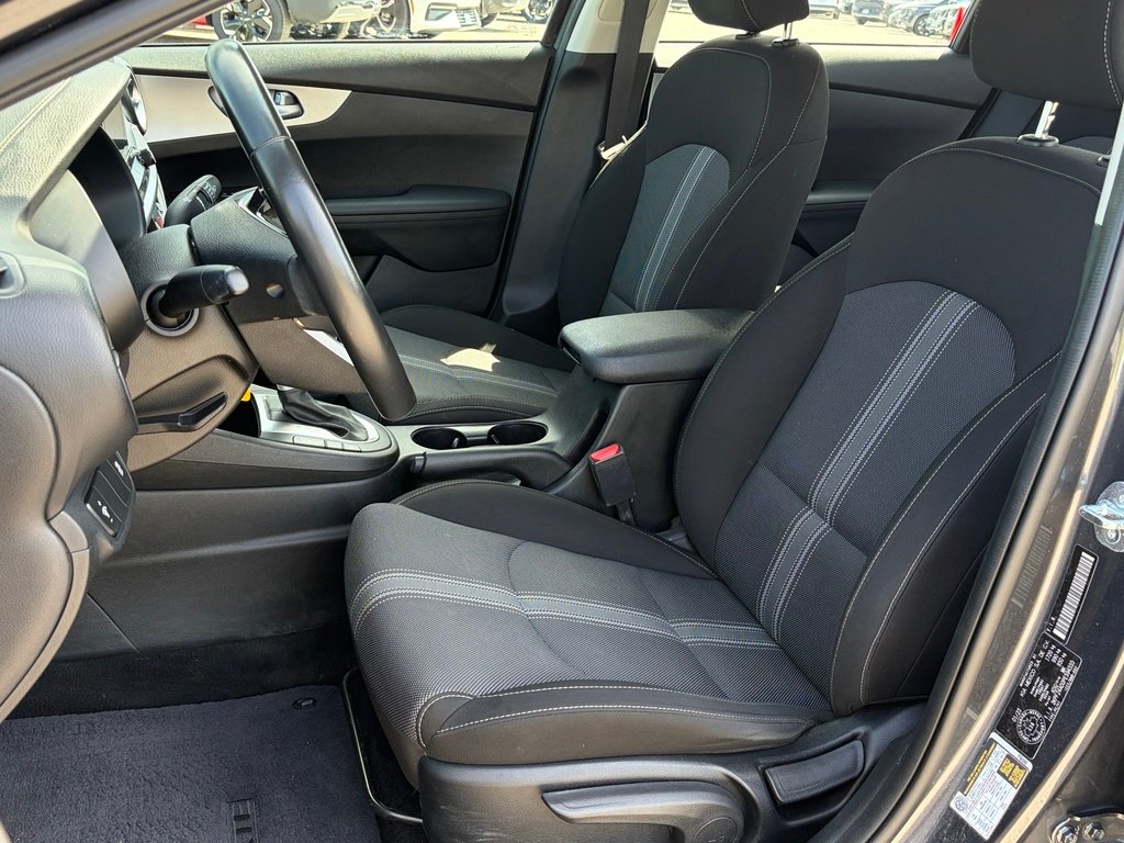 2023 Kia Forte Grey Gatineau - photo #12
