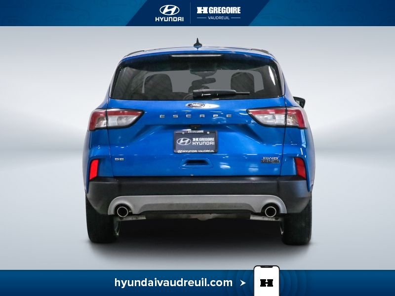 2021 Ford Escape Blue Laval - photo #8