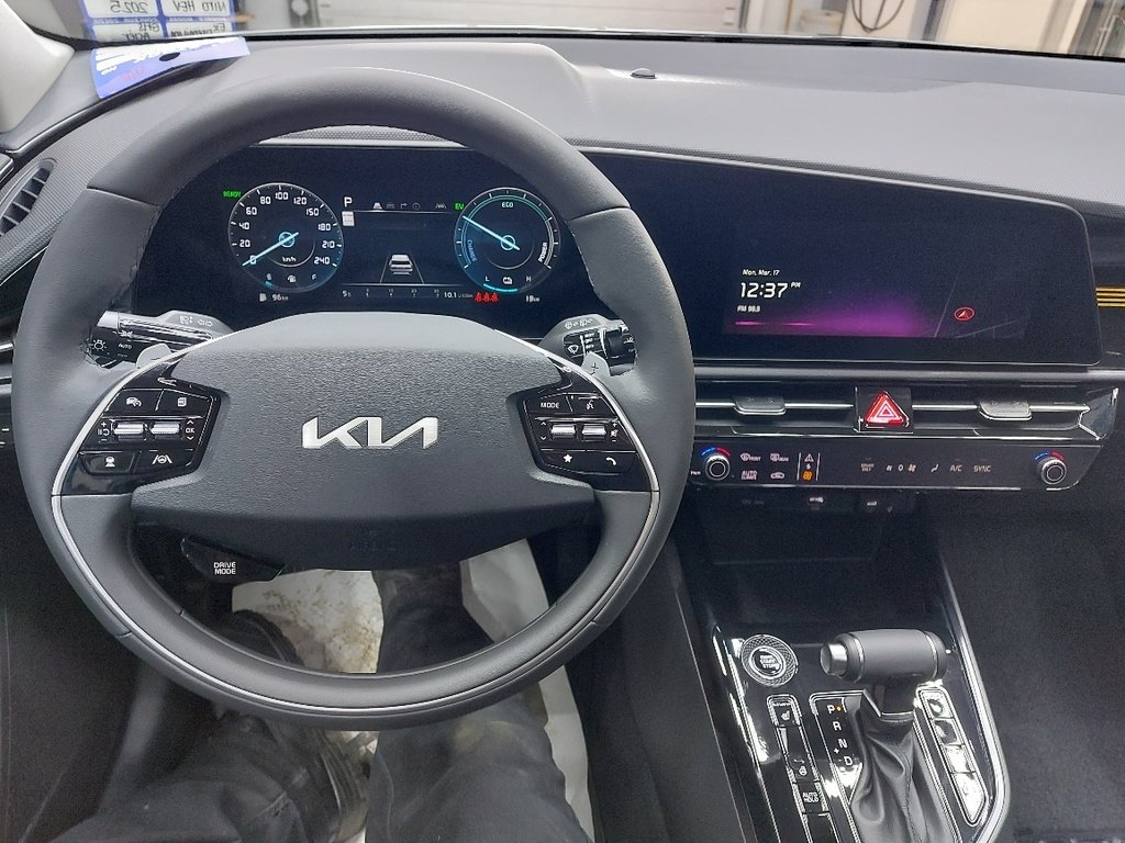 2026 KIA Niro Steel Grey Blainville - photo #19