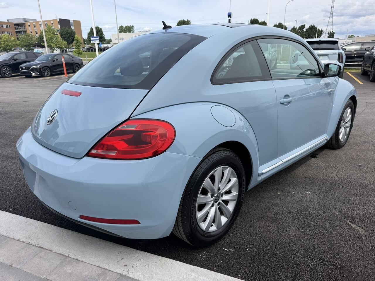 Volkswagen Coupé Beetle COUPE 2.5L 2014 Bleu Laval - photo #11