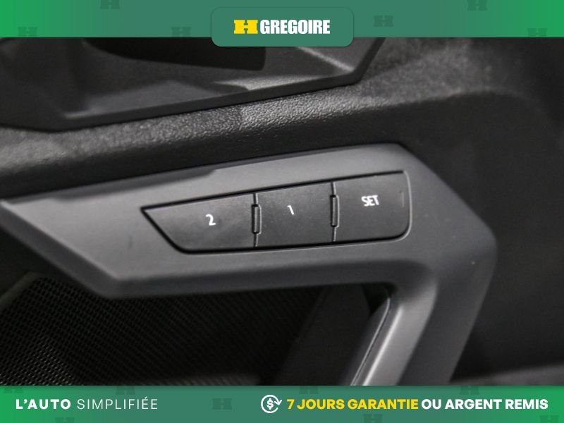 2023 Audi A3 Blue Saint-Eustache - photo #17