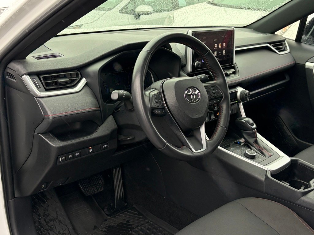 2024 Toyota RAV4 Prime White Gatineau - photo #11