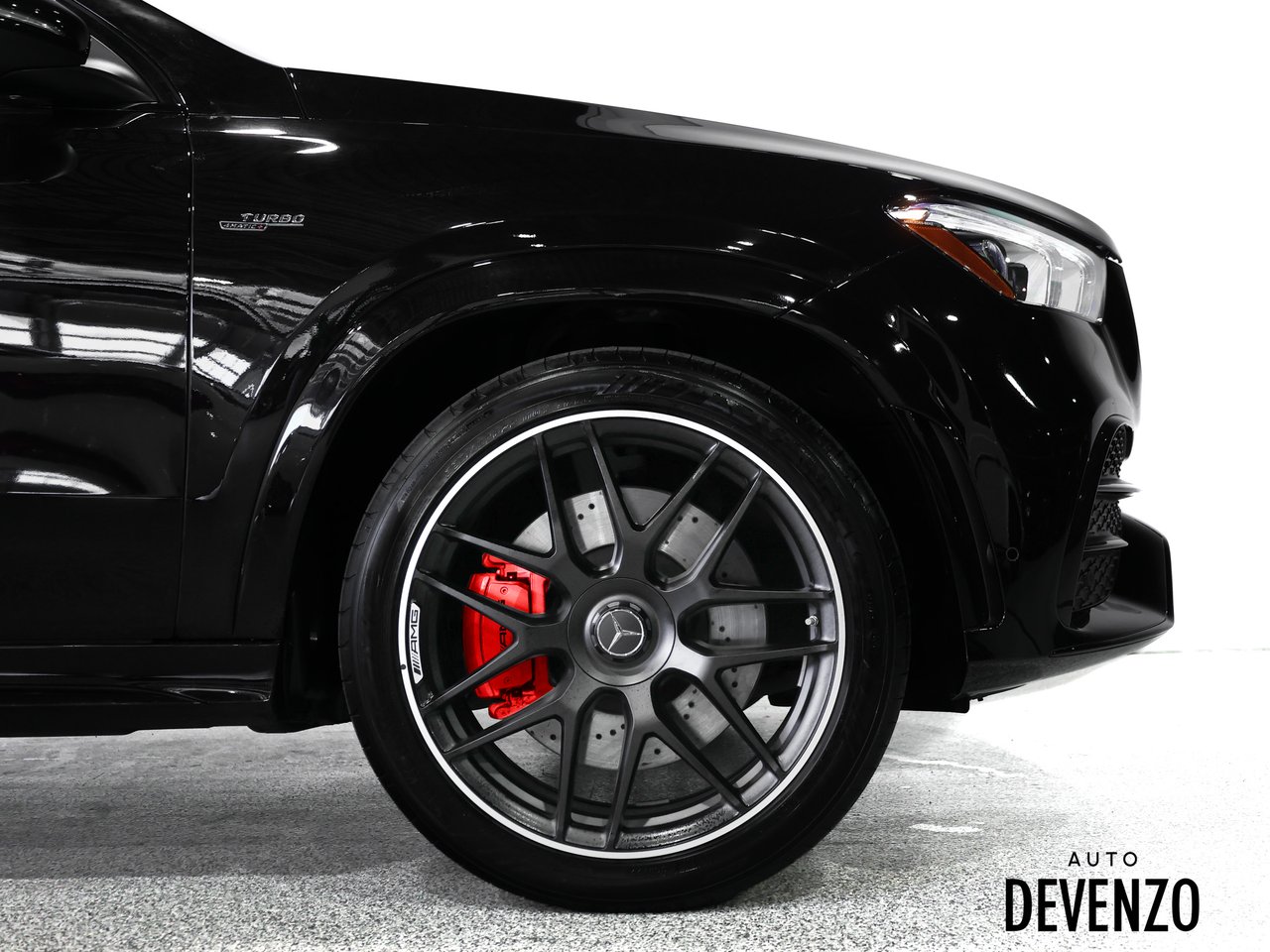 2023 Mercedes-Benz GLE Black Saint-Eustache - photo #4