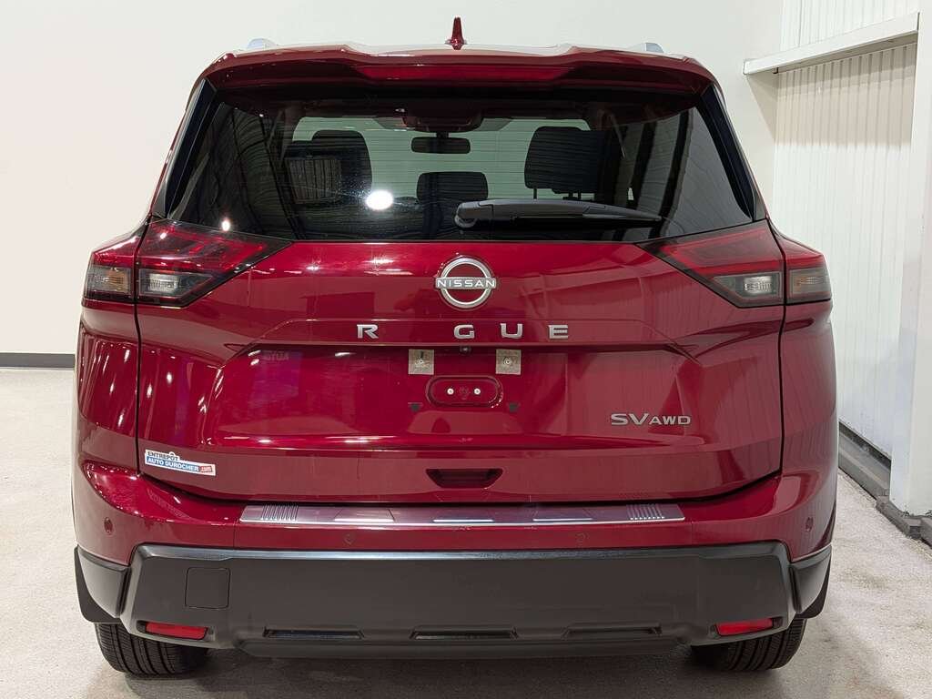 2024 Nissan Rogue AWD SV Moonroof Red Val-David - photo #5