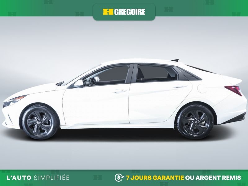 Hyundai Elantra 2022 Blanc Laval - photo #4