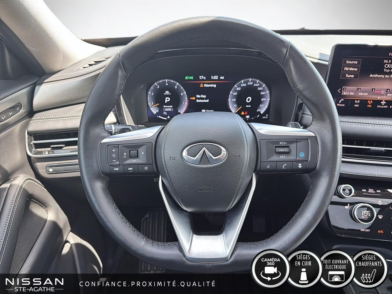 2024 INFINITI QX60 LUXE | AWD | TOIT PANORAMIQUE | 7 PLACES | Black Saint-Jérôme - photo #10