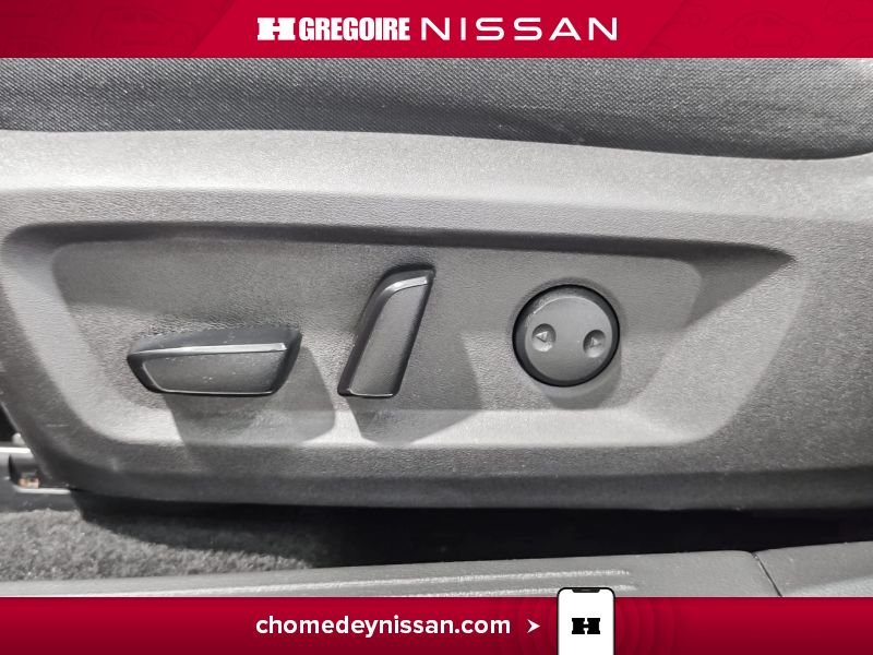 Nissan Rogue 2024 Rouge Laval - photo #16