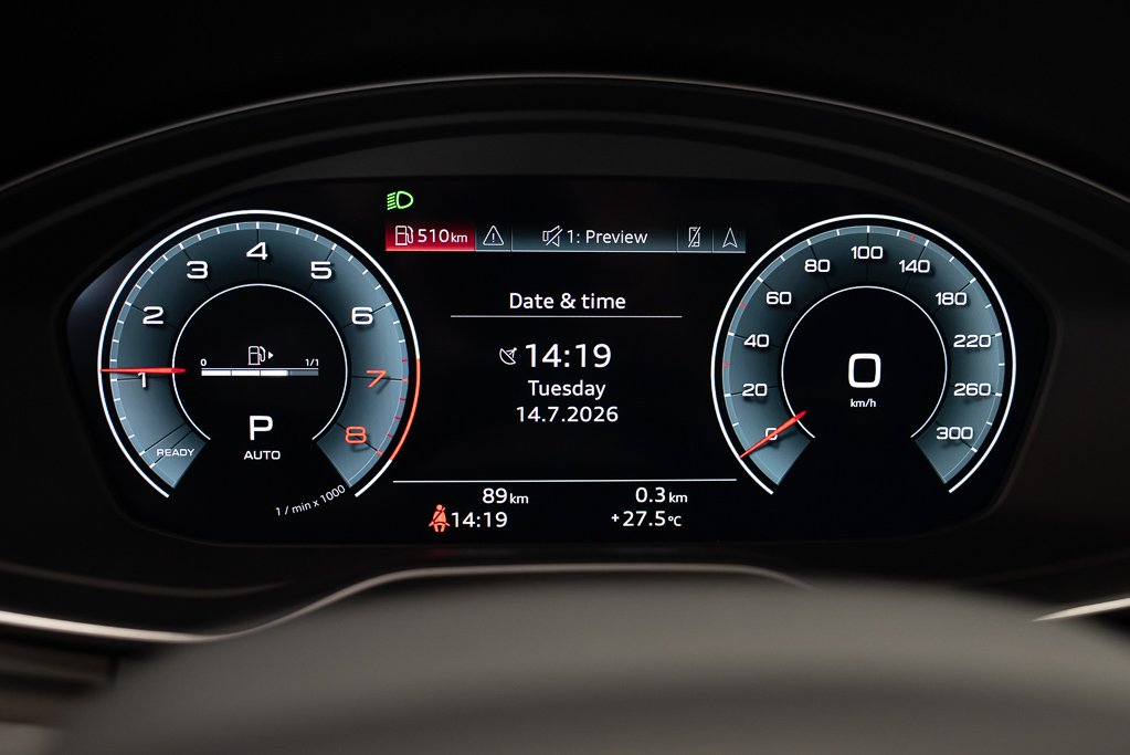 Audi Q5 Technik 45 TFSI quattro / Very LOW KM 2023 Bleu Kirkland - photo #8