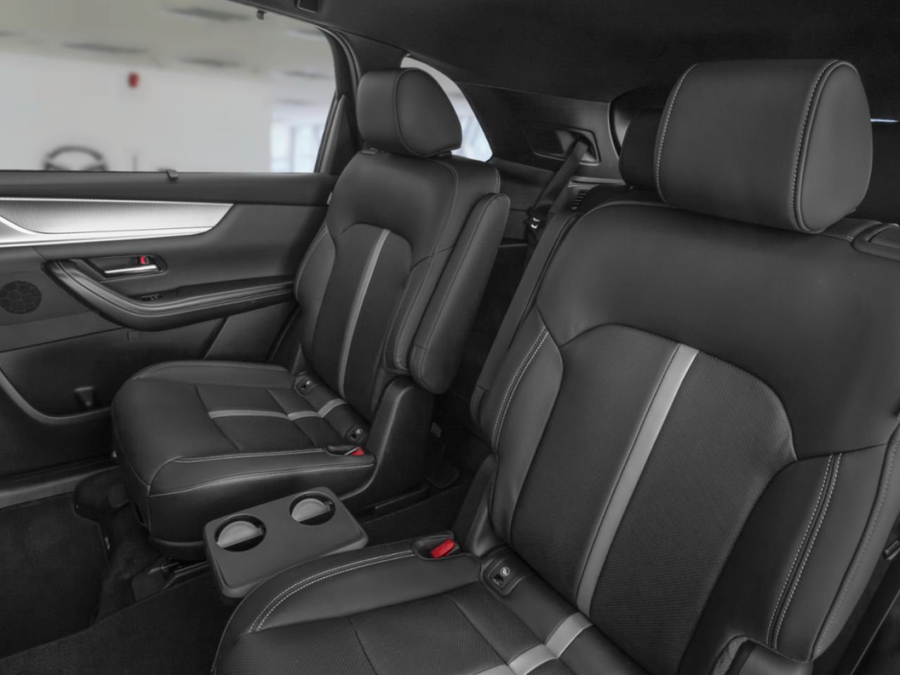 2025 Mazda CX-90 MHEV Machine Grey Metallic Rouyn-Noranda - photo #8